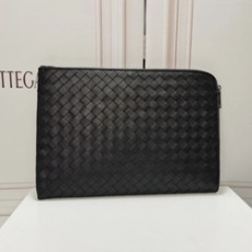 보테가 베네타 클러치